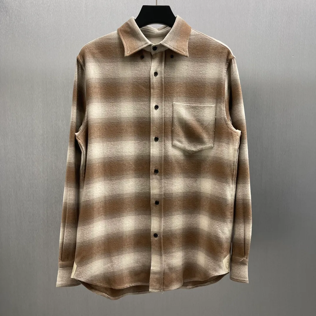 🅿️490 🧧Ralph Laure Classic Fit Checked Cotton Flannel Shirt Size; S-XL This retro shirt is made of cotton flannel fabric, with a lightweight yet strong texture and a practical silhouette